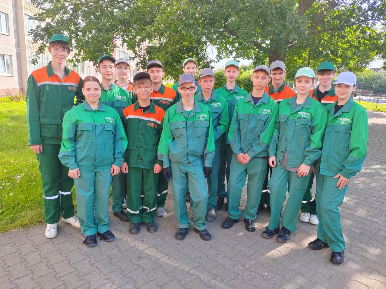 "Зелёный десант" приступил к работе